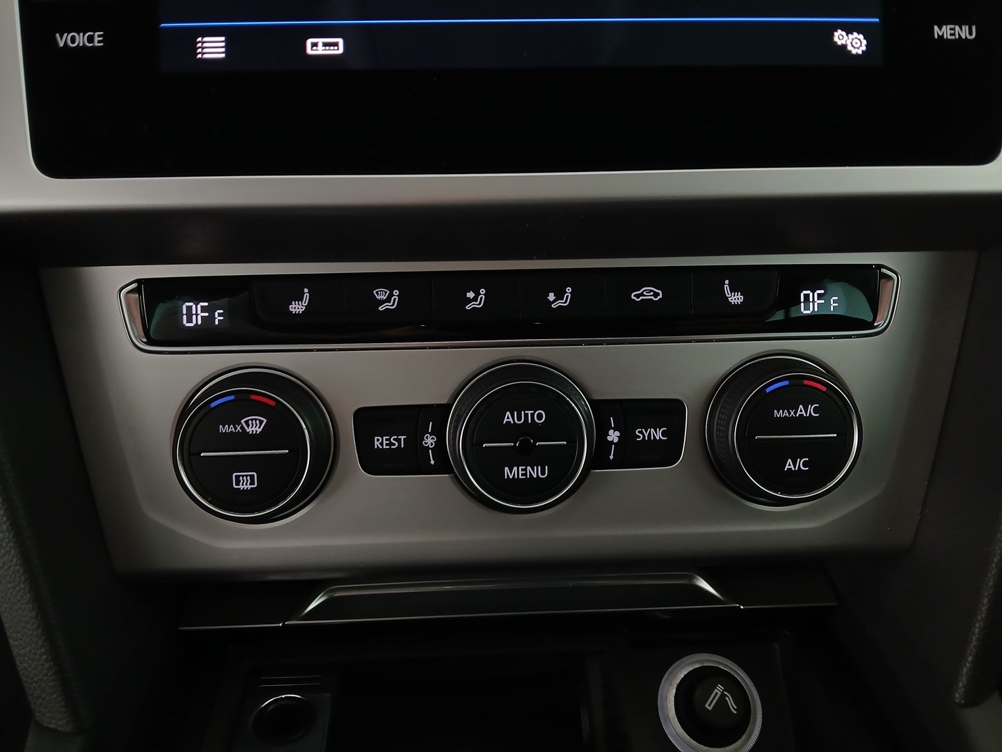 VW Passat Variant Comfortline TDI | Bild 26 von 31