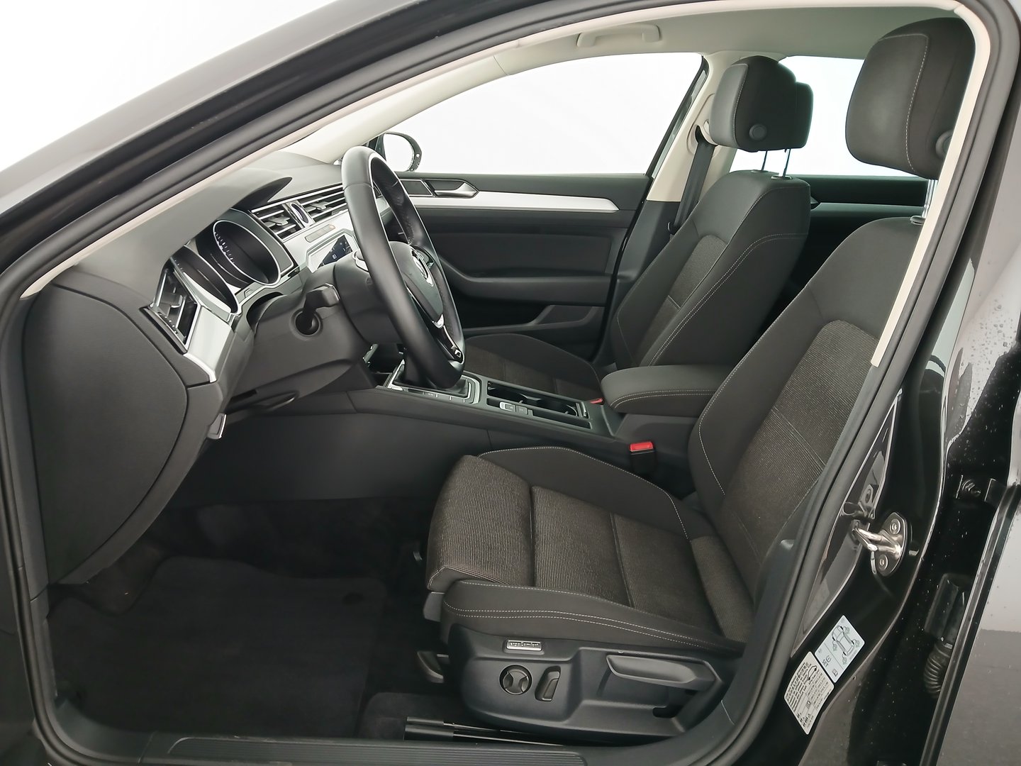 VW Passat Variant Comfortline TDI | Bild 13 von 31