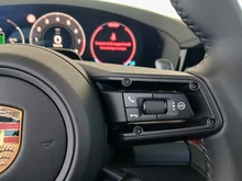 Porsche Panamera 4 E-Hybrid in aventuringrünmetallic