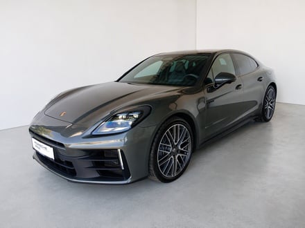 Porsche Panamera 4 E-Hybrid