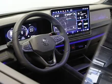 VW Tayron Sport eHybrid DSG 200kW in Grenadillschwarz Metallic