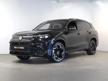 VW Tayron Sport eHybrid DSG 200kW in Grenadillschwarz Metallic