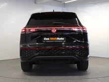VW Tayron Sport eHybrid DSG 200kW in Grenadillschwarz Metallic