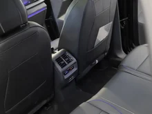 VW Tayron Sport eHybrid DSG 200kW in Grenadillschwarz Metallic