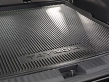 VW Tayron Sport eHybrid DSG 200kW in Grenadillschwarz Metallic