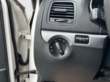 Škoda Yeti 4x4 Active TDI in Alaska-Weiß