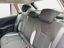 Škoda Kamiq Selection TSI DSG in Black-Magic Perleffekt