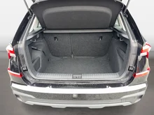 Škoda Kamiq Selection TSI DSG in Black-Magic Perleffekt