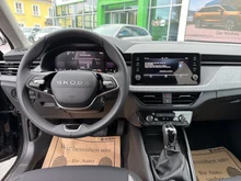 Škoda Kamiq Selection TSI DSG in Black-Magic Perleffekt