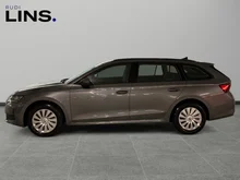 Škoda Octavia Combi Essence TSI mHEV DSG in Graphit-Grau Metallic