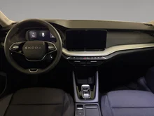 Škoda Octavia Combi Essence TSI mHEV DSG in Graphit-Grau Metallic