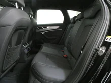 Audi A6 Avant 40 TDI Sport in 0E Mythosschwarz Metallic