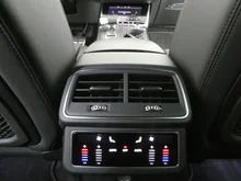 Audi A6 Avant 40 TDI Sport in 0E Mythosschwarz Metallic