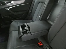 Audi A6 Avant 40 TDI Sport in 0E Mythosschwarz Metallic