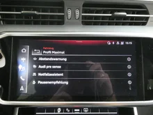 Audi A6 Avant 40 TDI Sport in 0E Mythosschwarz Metallic