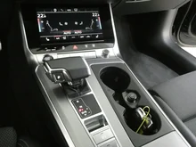Audi A6 Avant 40 TDI Sport in 0E Mythosschwarz Metallic