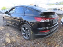Audi Q4 Sportback e-tron 50 e-tron quattro in Mythosschwarz metallic