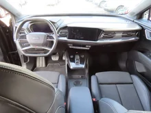 Audi Q4 Sportback e-tron 50 e-tron quattro in Mythosschwarz metallic
