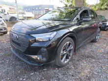 Audi Q4 Sportback e-tron 50 e-tron quattro in Mythosschwarz metallic