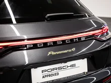 Porsche Panamera 4 E-Hybrid Sport Turismo G2 II in vulkangraumetallic
