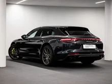 Porsche Panamera 4 E-Hybrid Sport Turismo G2 II in vulkangraumetallic