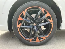 Thumbnail-Foto von Fahrzeug