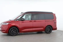 VW California Beach eHybrid 180 kW 4M in Fortanarot Met./Dach Deepblack Perleff.