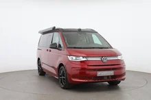 VW California Beach eHybrid 180 kW 4M in Fortanarot Met./Dach Deepblack Perleff.
