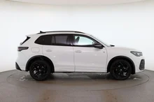 VW Tiguan Sport eTSI DSG in Pure White