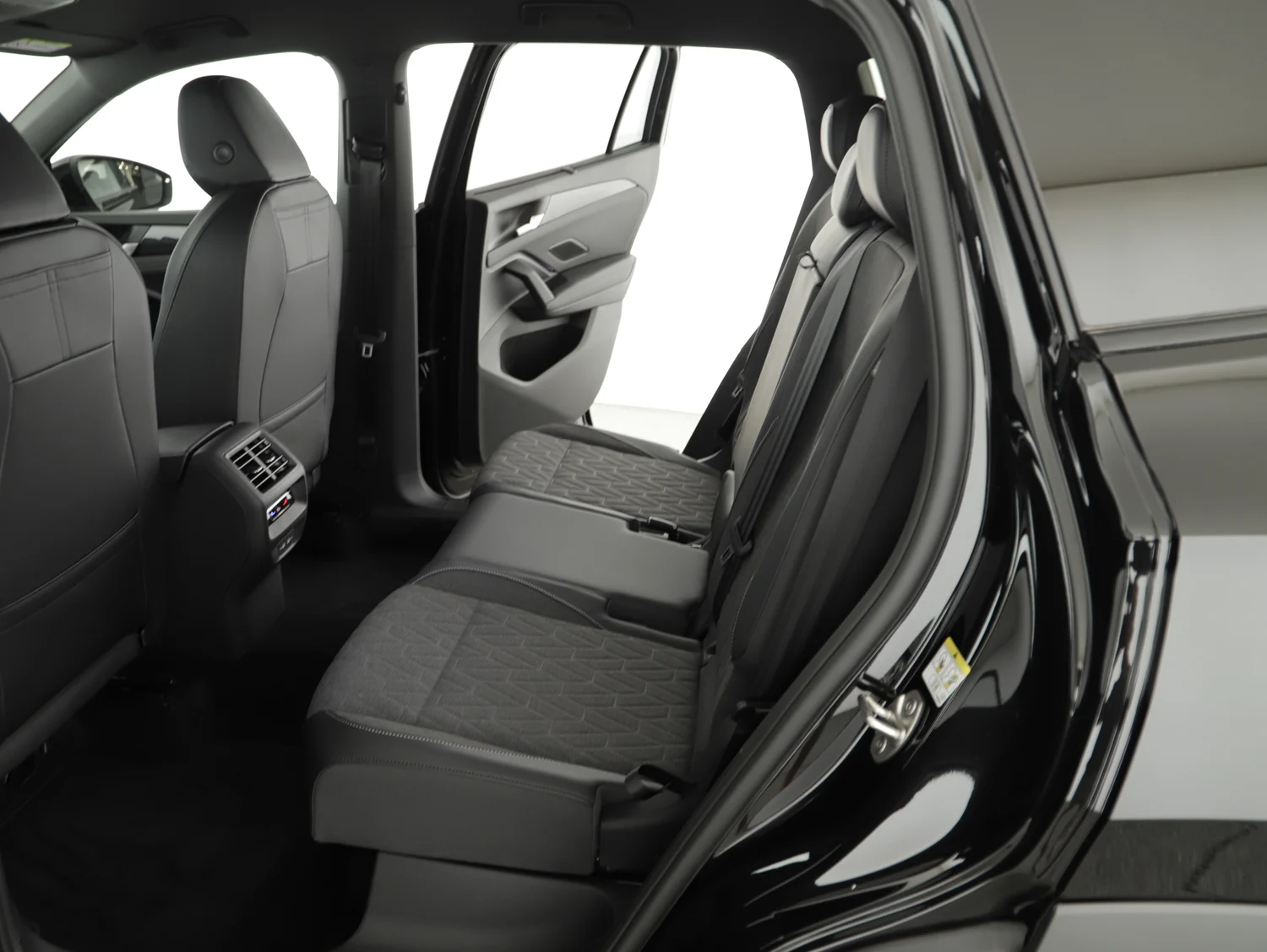 Bild eines VW Tayron Friends eHybrid DSG 150kW