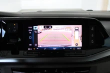 VW Multivan Edition eHybrid 180 kW 4MOTION in Indiumgrau Metallic/Dach Deepblack