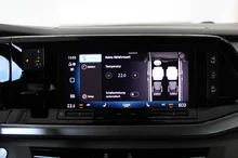 VW Multivan Edition eHybrid 180 kW 4MOTION in Indiumgrau Metallic/Dach Deepblack