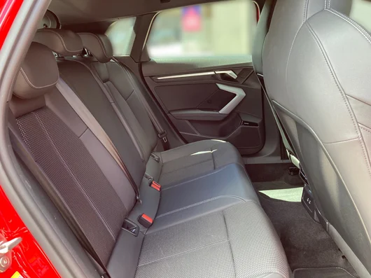 Bild eines Audi A3 Sportback 30 TFSI S line