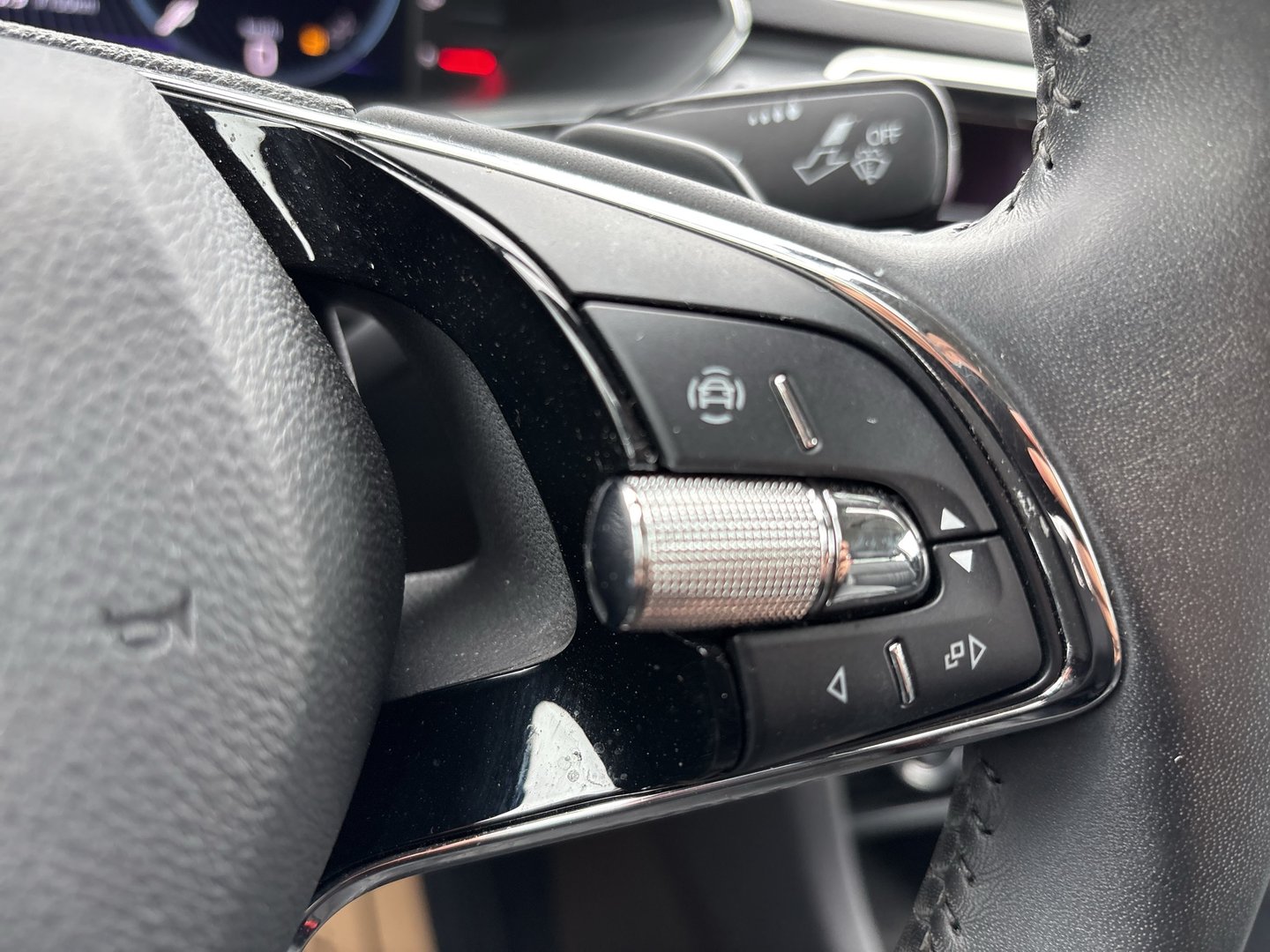Škoda Superb 4x4 Style TSI DSG | Bild 13 von 23