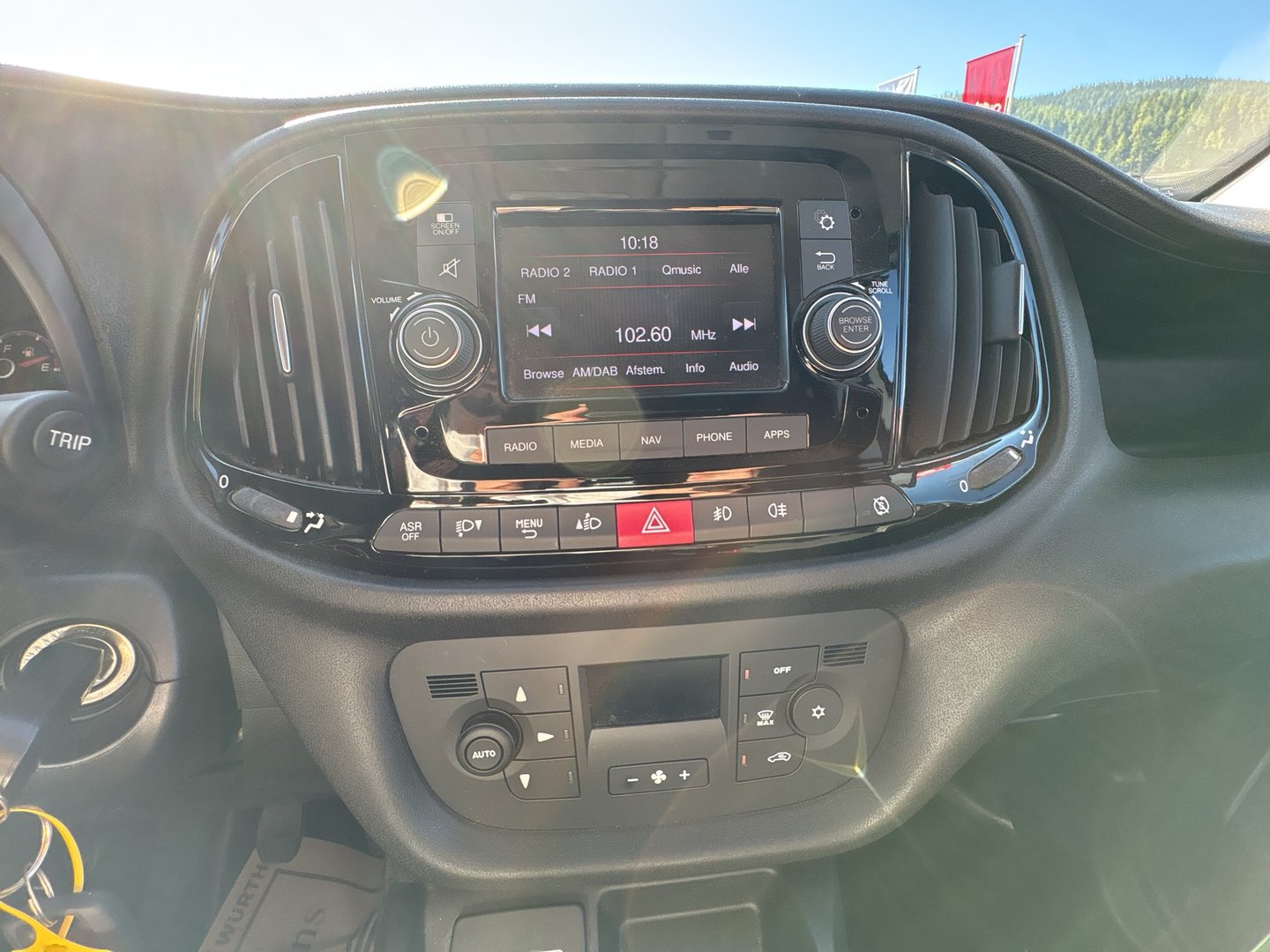 Fiat Doblo Cargo L1H1 1,3 MultiJet 95 Lounge | Bild 14 von 18
