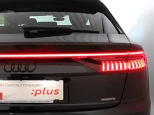 Audi Q8 50 TDI quattro in mythosschwarz metallic