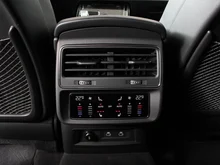 Audi Q8 50 TDI quattro in mythosschwarz metallic