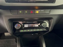 Škoda Fabia Combi Ambition SC TSI DSG in Lava-Blau Metallic