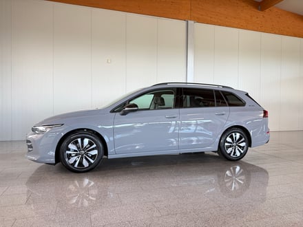VW Golf Variant Life TSI