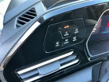 VW Caddy Style eHybrid 110 kW in Indiumgrau Metallic