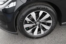 VW ID.Polo ID. Polo Life Edition 155 kW - 52 kWh in Grenadillschwarz Metallic