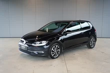 VW Golf Comfortline TDI in DEEP BLACK PERLEFFEKT