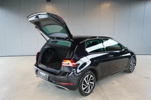 VW Golf Comfortline TDI in DEEP BLACK PERLEFFEKT