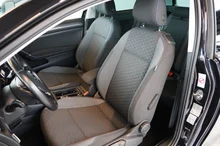 VW Golf Comfortline TDI in DEEP BLACK PERLEFFEKT