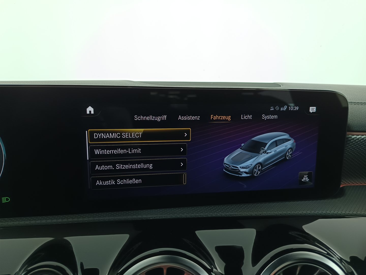 Mercedes CLA 180 d Shooting Brake | Bild 28 von 36