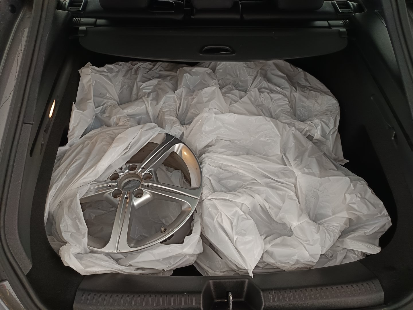 Mercedes CLA 180 d Shooting Brake | Bild 34 von 36