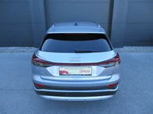 Audi Q4 e-tron 45 e-tron quattro in L5 Florettsilber Metallic