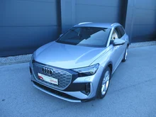 Audi Q4 e-tron 45 e-tron quattro in L5 Florettsilber Metallic