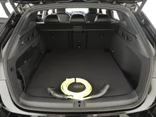 VW ID.7 Tourer GTX 4MOTION 250kW Business in Grenadillschwarz Metallic