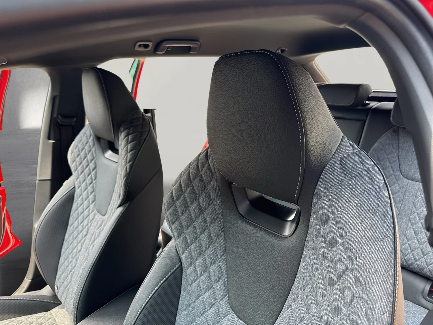 Bild eines Škoda Octavia Combi Sportline TSI mHEV DSG